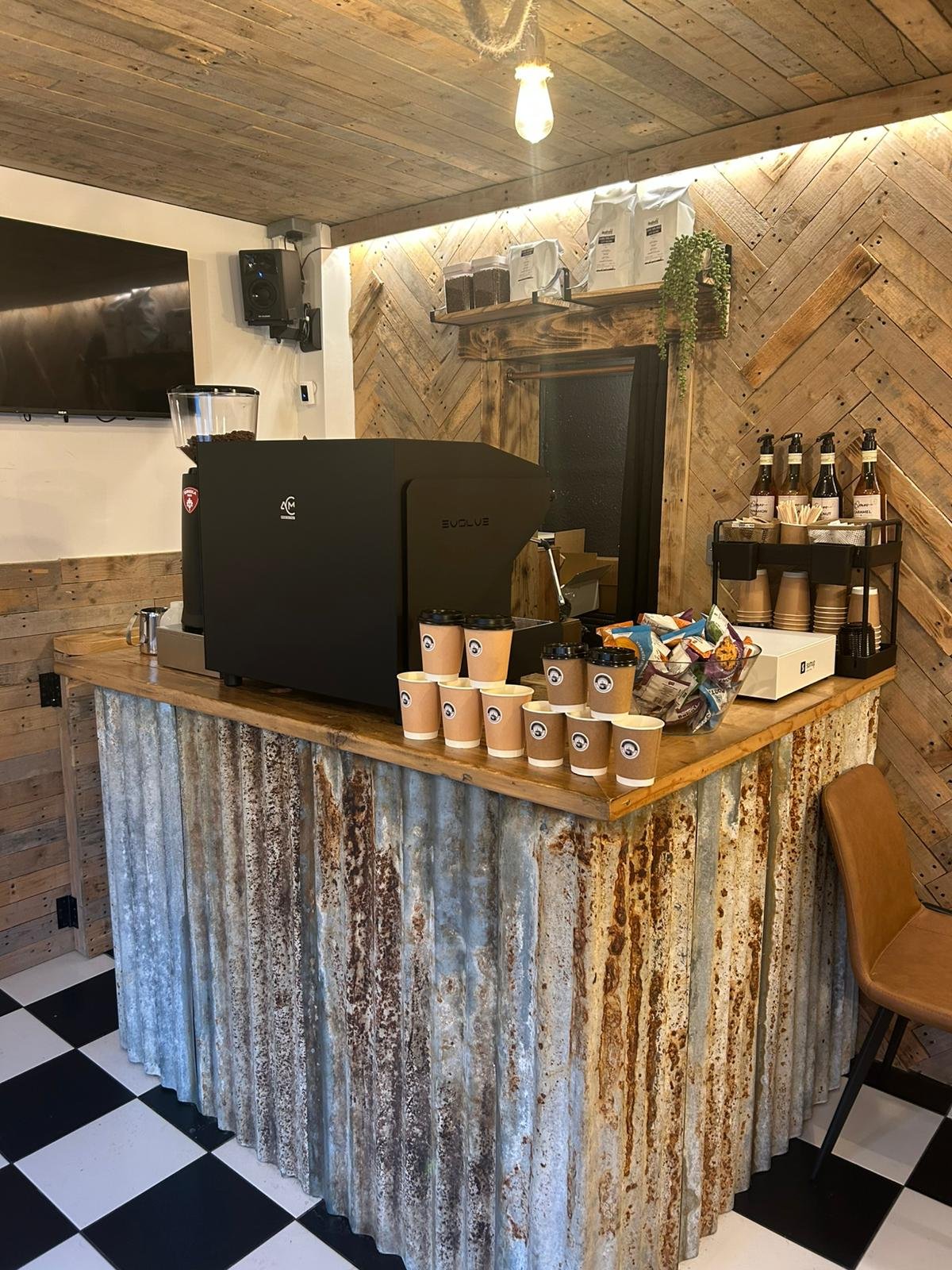 617a3221-6b5f-480d-afbc-063d910f3830